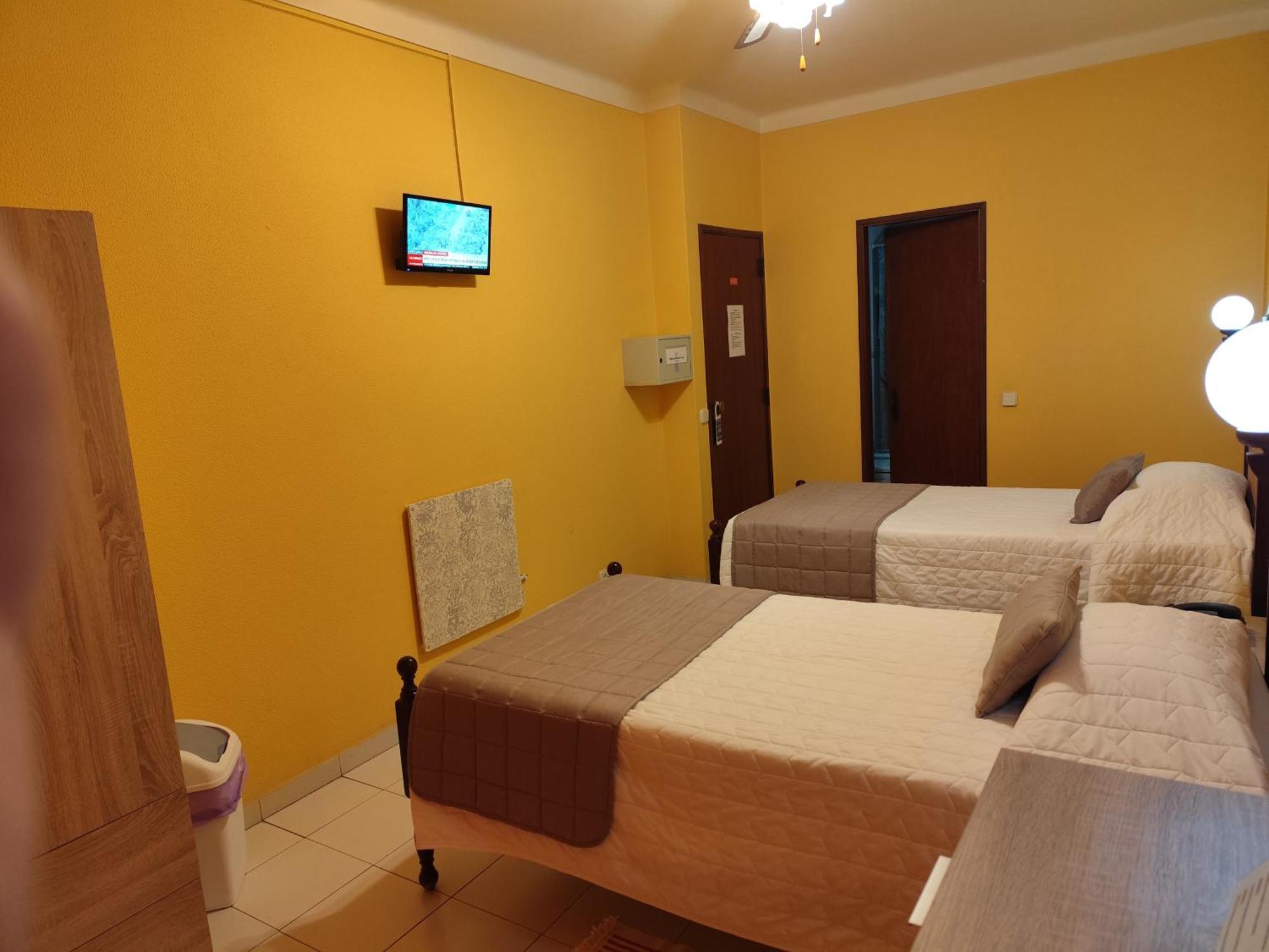 Apartamentos Turisticos Praia Grande Ferragudo  Exteriör bild