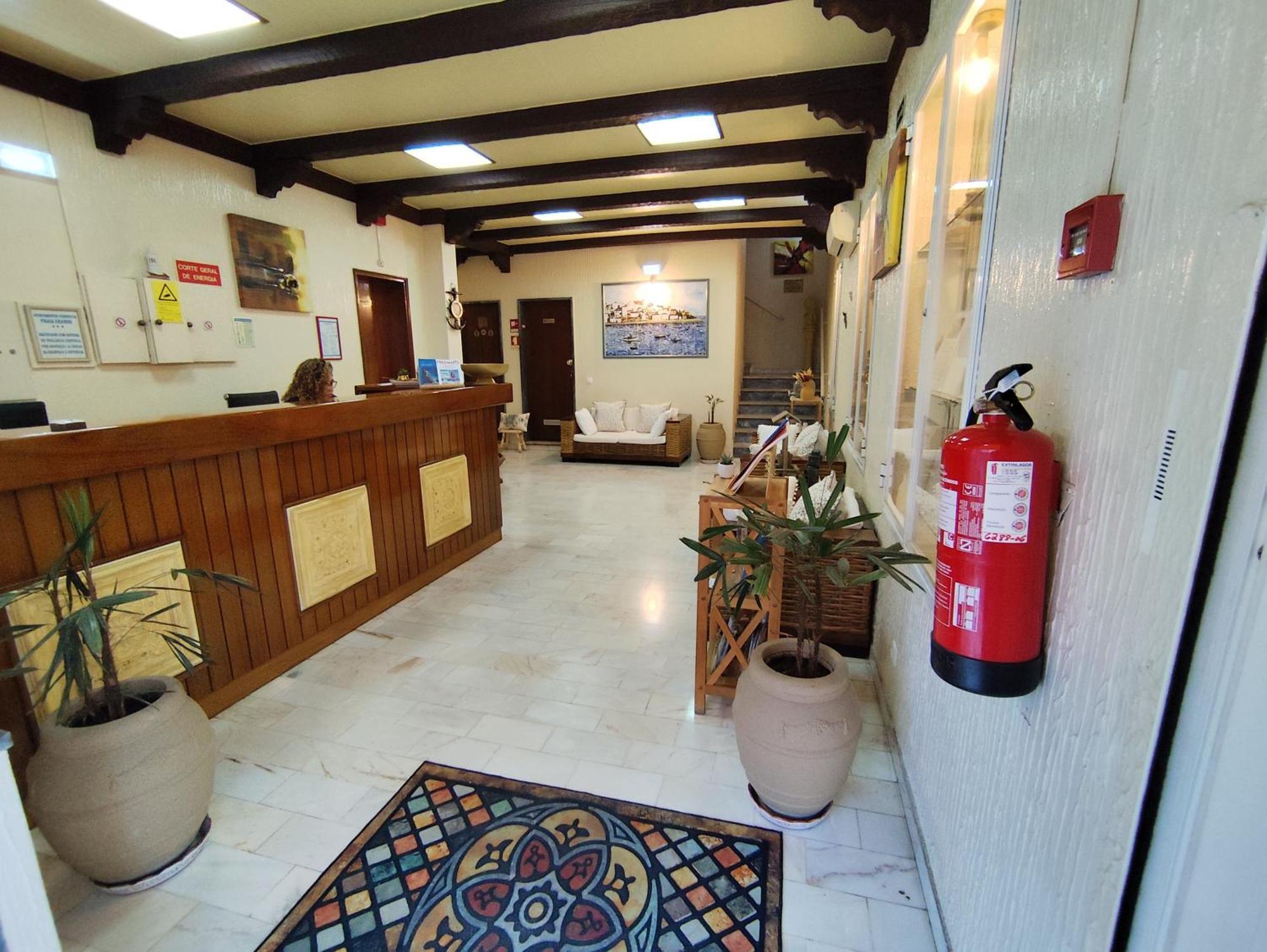 Apartamentos Turisticos Praia Grande Ferragudo  Exteriör bild