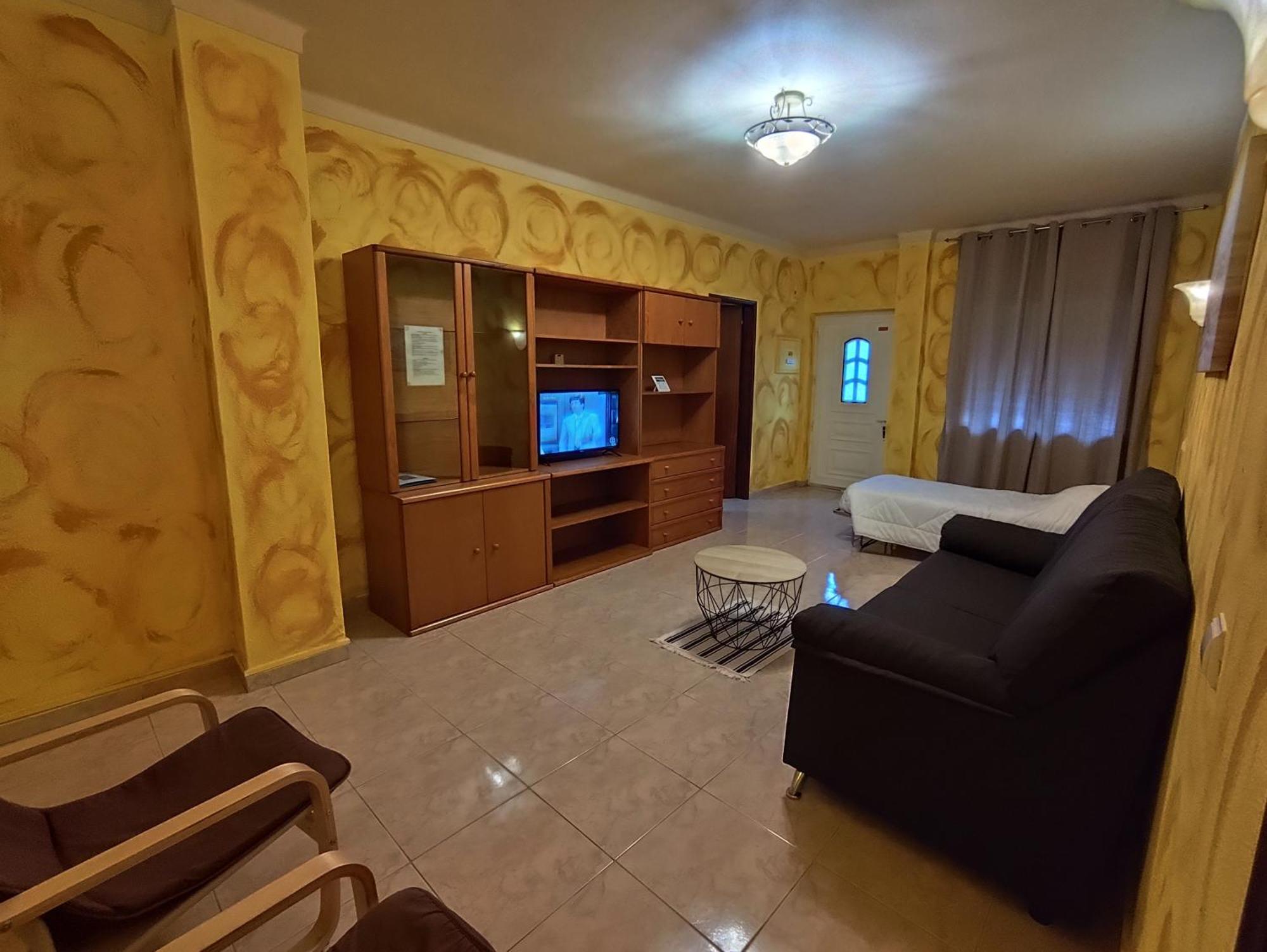 Apartamentos Turisticos Praia Grande Ferragudo  Exteriör bild
