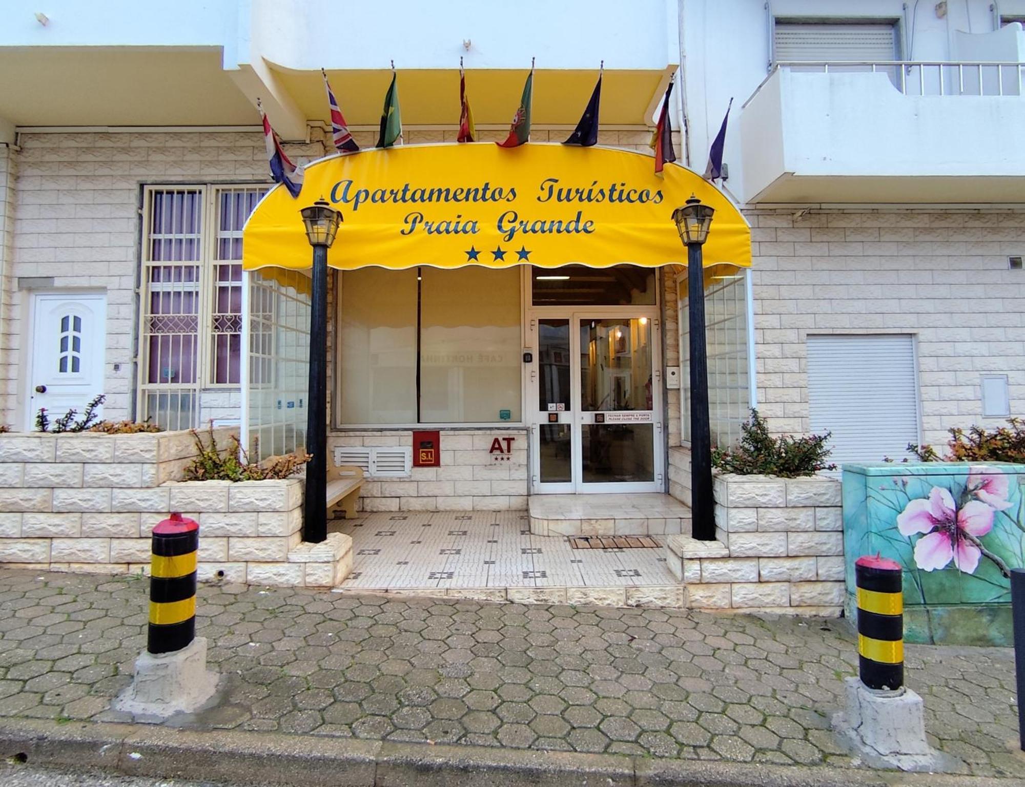 Apartamentos Turisticos Praia Grande Ferragudo  Exteriör bild